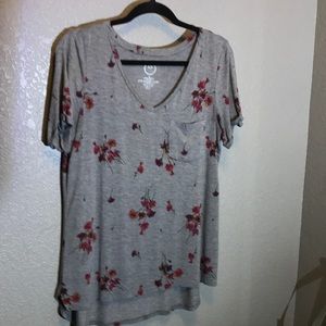 Maurice’s 24/7 floral print t-shirt
